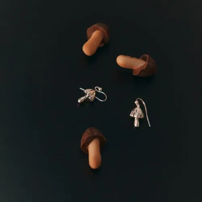 Loupn Choco Mushroom Earrings In Silver