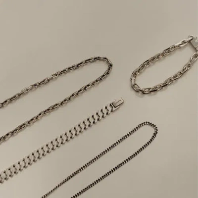 Loupn Thin Cuban Chain Necklace In Metallic
