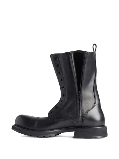 Balenciaga Rugged Leather Ankle Boots With Chunky Sole In Black