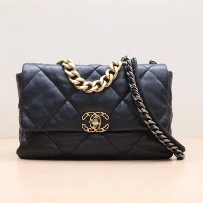 Pre-owned Chanel Women Pre-loved Bag Very Good Condition In Multi