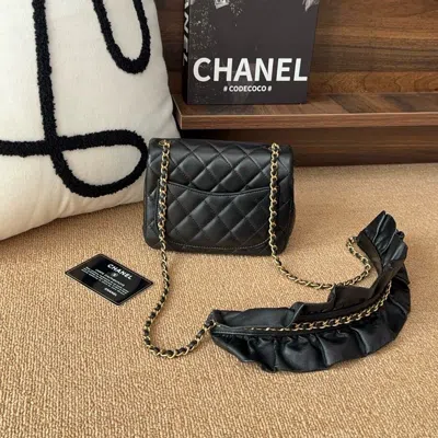 Pre-owned Chanel Women Pre-loved Bag Very Good Condition In Multi