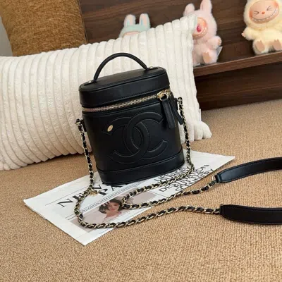 Pre-owned Chanel Women Pre-loved Bag Very Good Condition In Multi