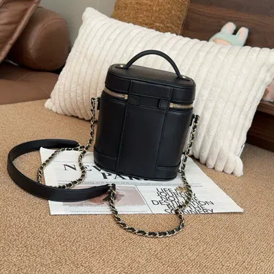 Pre-owned Chanel Women Pre-loved Bag Very Good Condition In Multi