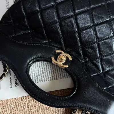 Pre-owned Chanel Women Pre-loved Bag Very Good Condition In Multi