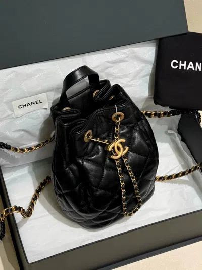 Pre-owned Chanel Women Pre-loved Bag Very Good Condition In Multi