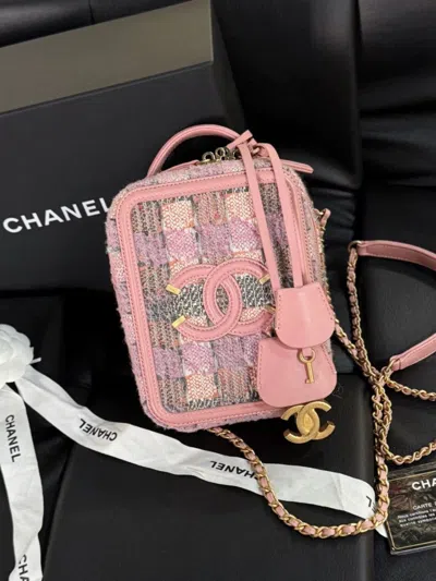 Pre-owned Chanel Women Pre-loved Bag Very Good Condition In Multi
