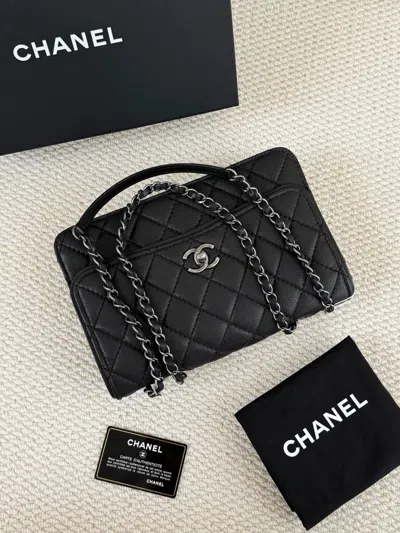 Pre-owned Chanel Women Pre-loved Bag Very Good Condition In Multi