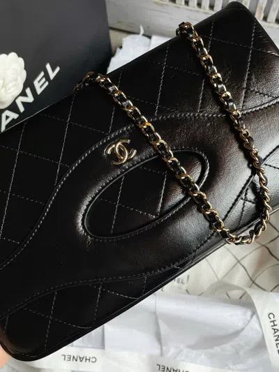 Pre-owned Chanel Women Pre-loved Bag Very Good Condition In Multi