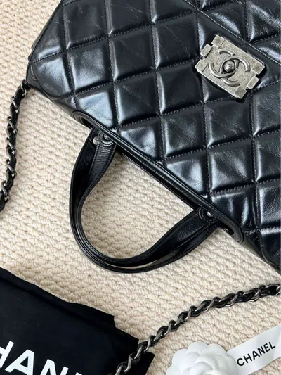 Pre-owned Chanel Women Pre-loved Bag Very Good Condition In Multi
