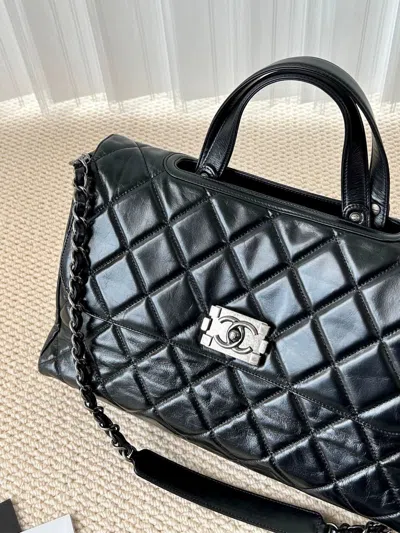 Pre-owned Chanel Women Pre-loved Bag Very Good Condition In Multi