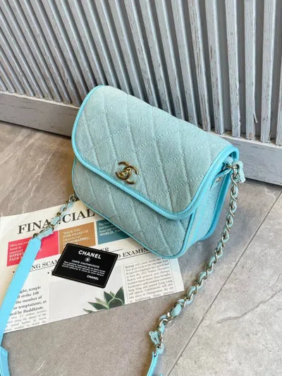 Pre-owned Chanel Women Pre-loved Bag Very Good Condition In Multi