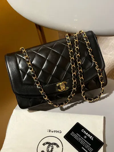 Pre-owned Chanel Women Pre-loved Bag Very Good Condition In Multi