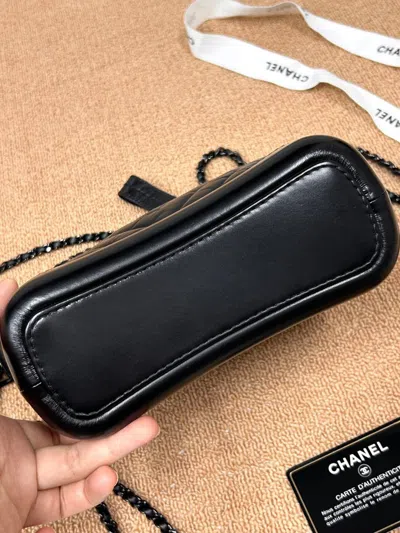 Pre-owned Chanel Women Pre-loved Bag Very Good Condition In Multi