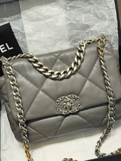 Pre-owned Chanel Women Pre-loved Bag Very Good Condition In Multi