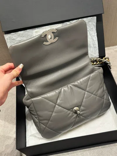 Pre-owned Chanel Women Pre-loved Bag Very Good Condition In Multi