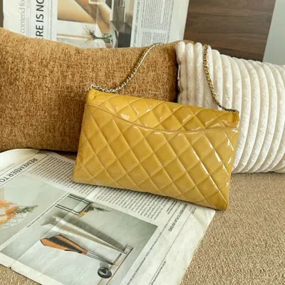 Pre-owned Chanel Women Pre-loved Bag Very Good Condition In Multi