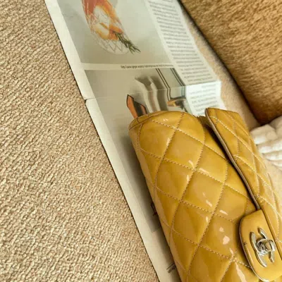 Pre-owned Chanel Women Pre-loved Bag Very Good Condition In Multi