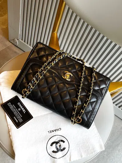 Pre-owned Chanel Women Pre-loved Bag Very Good Condition In Multi