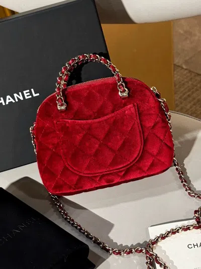 Pre-owned Chanel Women Pre-loved Bag Very Good Condition In Multi