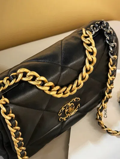 Pre-owned Chanel Women Pre-loved Bag Very Good Condition In Multi