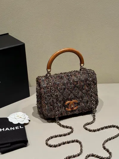 Pre-owned Chanel Women Pre-loved Bag Very Good Condition In Multi