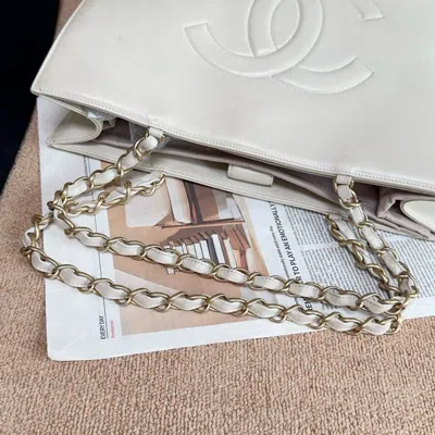 Pre-owned Chanel Women Pre-loved Bag Very Good Condition In Multi