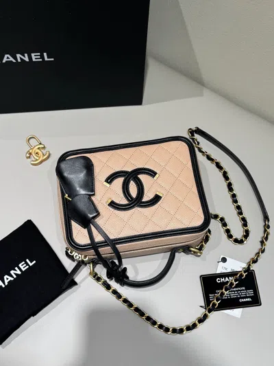 Pre-owned Chanel Women Pre-loved Bag Very Good Condition In Multi