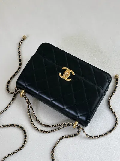 Pre-owned Chanel Women Pre-loved Bag Very Good Condition In Multi
