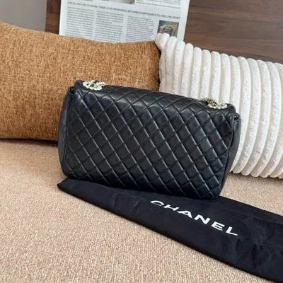 Pre-owned Chanel Women Pre-loved Bag Very Good Condition In Multi