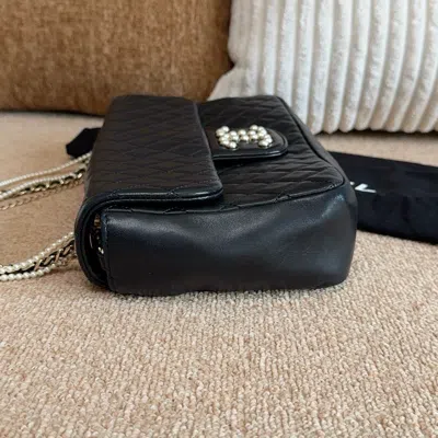 Pre-owned Chanel Women Pre-loved Bag Very Good Condition In Multi