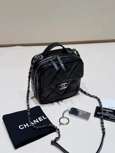 Pre-owned Chanel Women Pre-loved Bag Very Good Condition In Multi