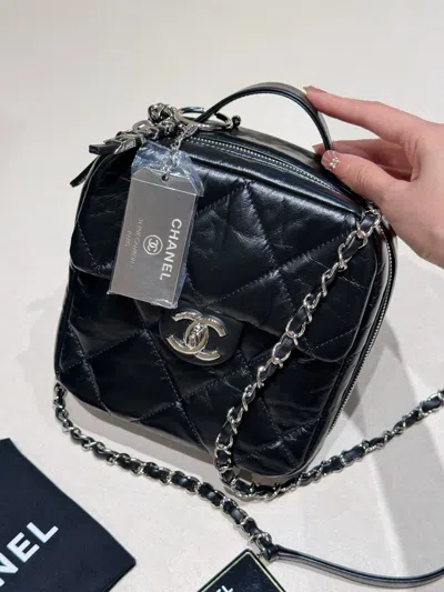 Pre-owned Chanel Women Pre-loved Bag Very Good Condition In Multi