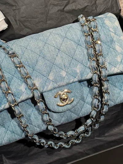 Pre-owned Chanel Women Pre-loved Bag Very Good Condition In Multi