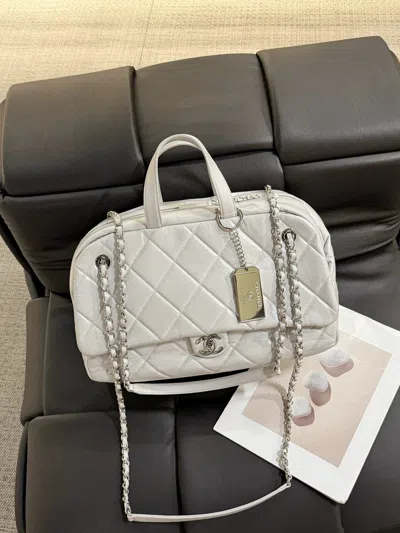 Pre-owned Chanel Women Pre-loved Bag Very Good Condition In Multi