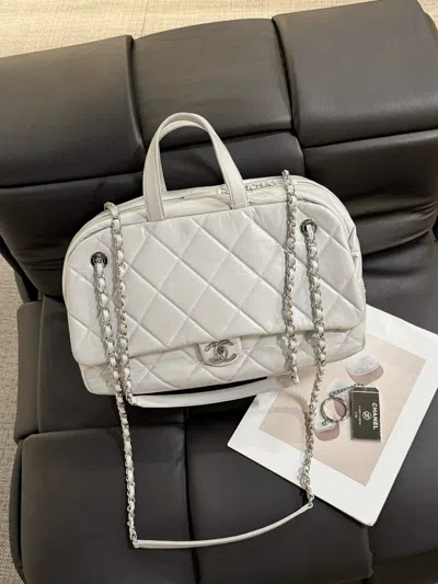 Pre-owned Chanel Women Pre-loved Bag Very Good Condition In Multi