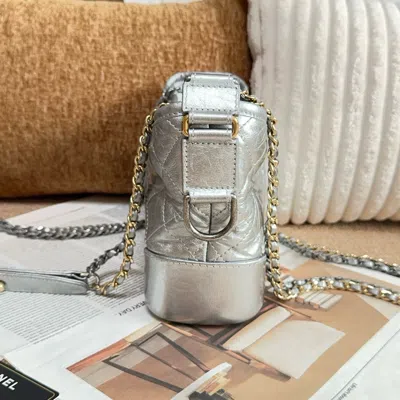 Pre-owned Chanel Women Pre-loved Bag Very Good Condition In Multi