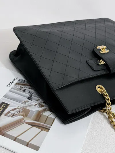 Pre-owned Chanel Women Pre-loved Bag Very Good Condition In Multi