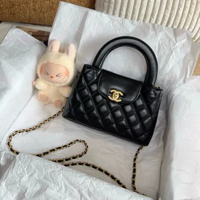 Pre-owned Chanel Women Pre-loved Bag Very Good Condition In Multi