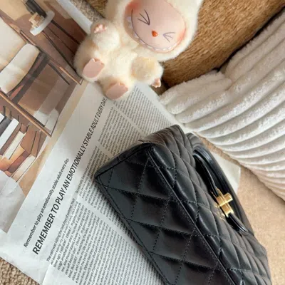 Pre-owned Chanel Women Pre-loved Bag Very Good Condition In Multi