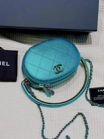 Pre-owned Chanel Women Pre-loved Bag Very Good Condition In Multi