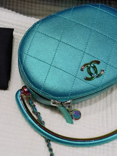 Pre-owned Chanel Women Pre-loved Bag Very Good Condition In Multi