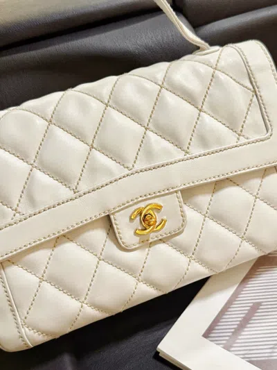 Pre-owned Chanel Women Pre-loved Bag Very Good Condition In Multi