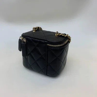 Pre-owned Chanel Women Pre-loved Bag Very Good Condition In Multi