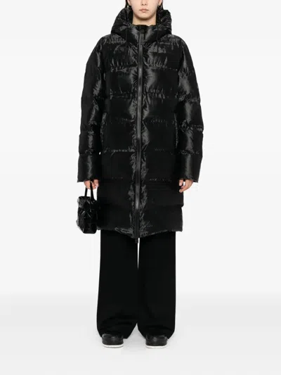 Rains Alta Coat In Black