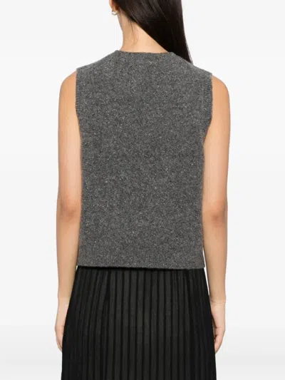Vince Donegal Vest In Gray