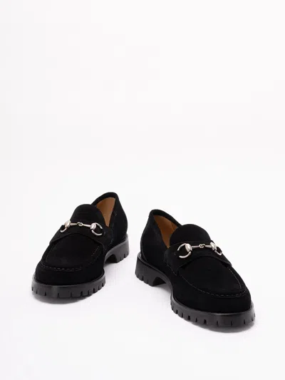 Gucci Suede Loafers Featuring Metallic Buckle In Black