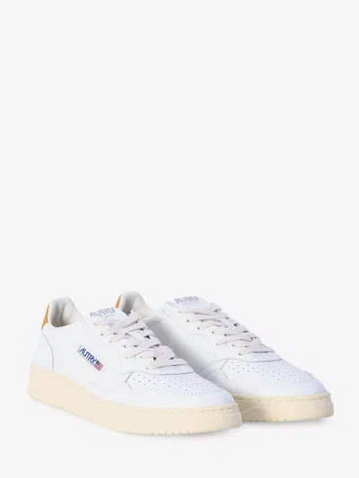 Autry Sneaker Medalist Low Beig In White