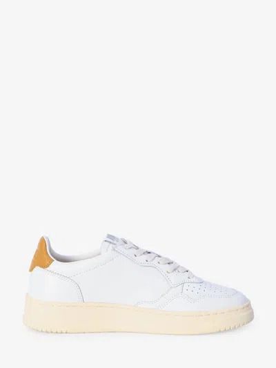 Autry Sneaker Medalist Low Beig In White