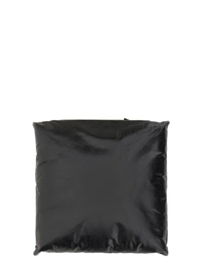 Bottega Veneta Square Pillow Style Clutch Bag In Black