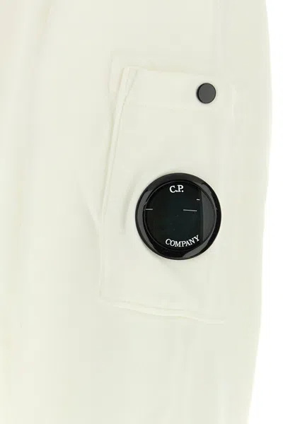 C.p. Company Hoodie Mit Linsen-detail In White